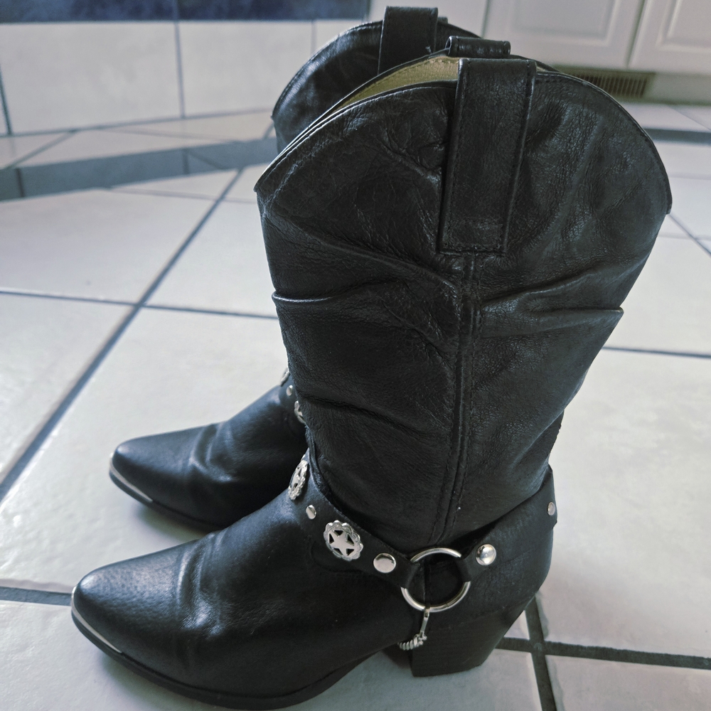 Dingo Black Heeled Western Boots